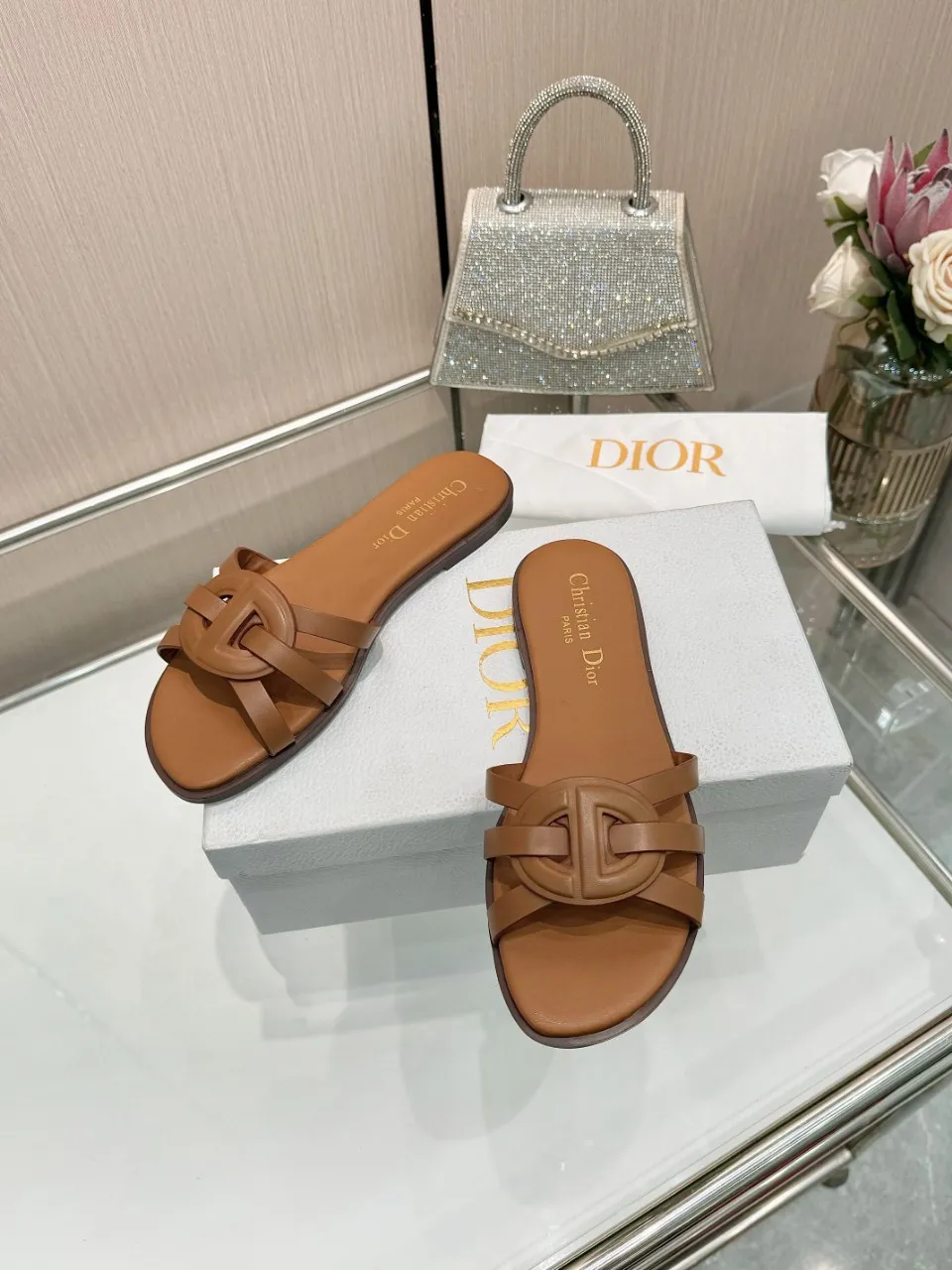 👟👟Ex-factory price 340👟👟 Dior new model, 9 colors available, cowhide fabric, code number 35-42, leather sole +40